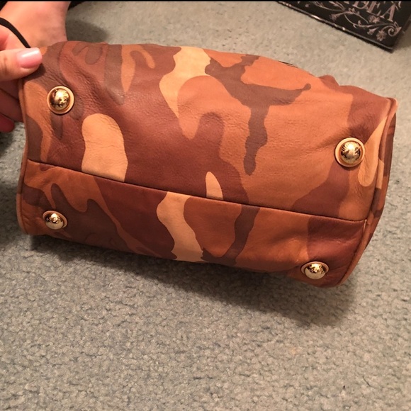 NEW ⭐️Rare⭐️ Michael Kors Bsg - Picture 2 of 4